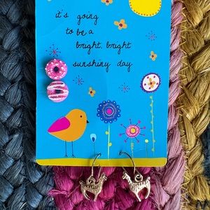 ✨2 Pairs Included✨ Donuts & Llamas - Earrings - Never Worn